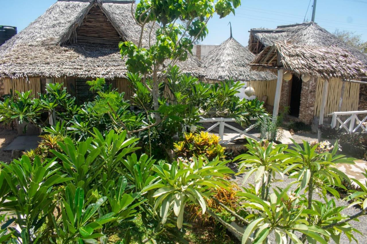 Kijiwe Villas Watamu Exterior photo